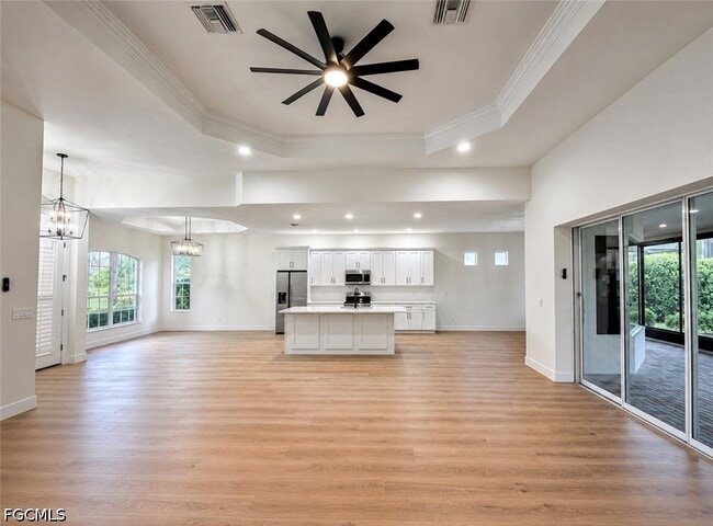 Photo - 11001 Sea Tropic Ln