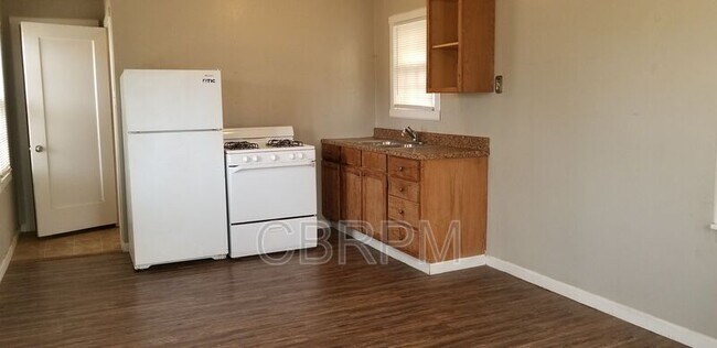 Photo - 2422 22nd Pl