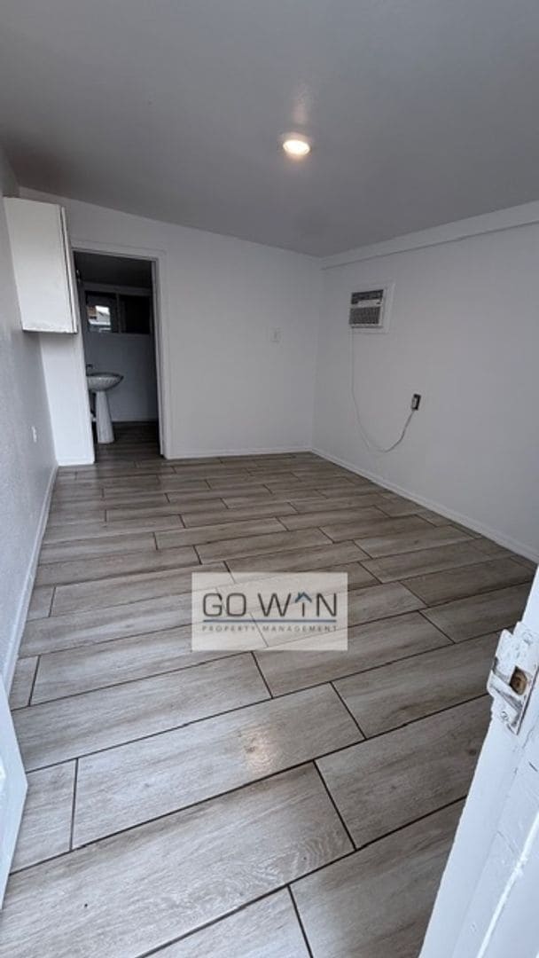 Photo - 8422 W Jefferson St Unit Studio