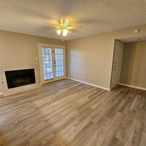 Photo - 5750 Phoenix Dr Unidad 15