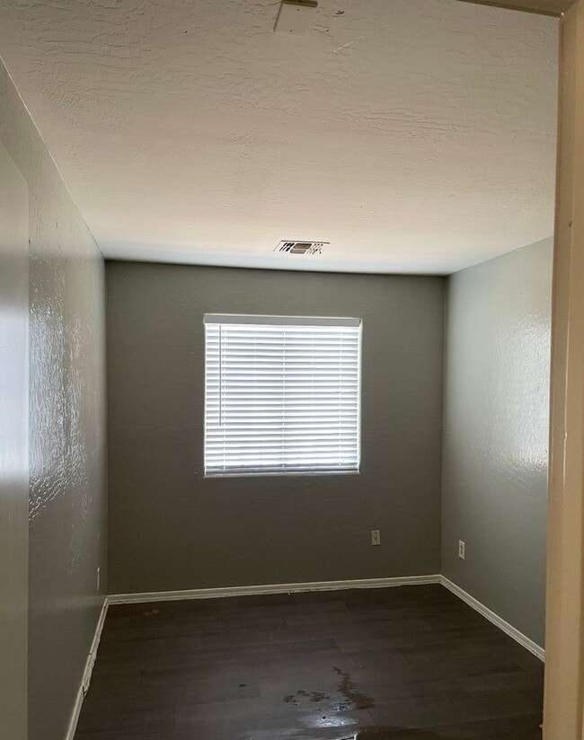 Photo - 1429 S 15th Ave