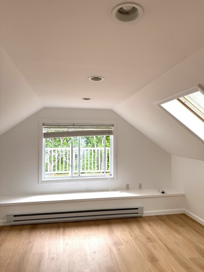 Photo - 23 Rendall Pl Unit 2