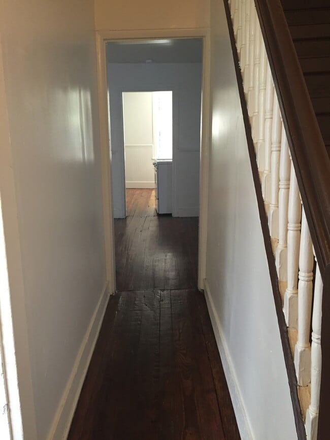 Photo - 3 Bedroom 2 Bath with Yard -York City SD