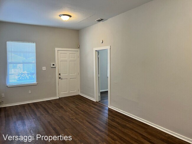 Photo - 3 br, 1 bath House - 2122 W. Chestnut St