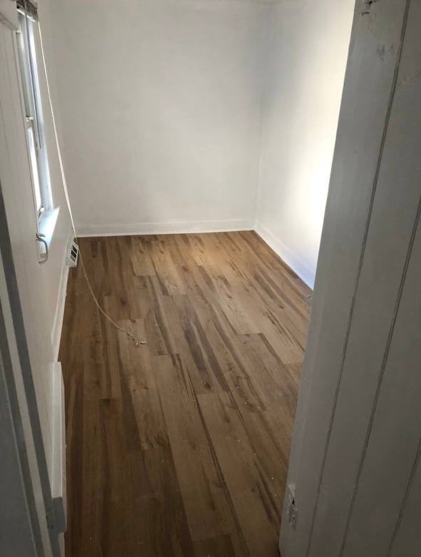 Photo - 618 Centre St