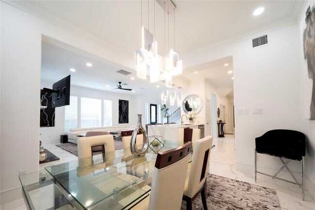 Photo - 4744 Post Oak Timber Dr