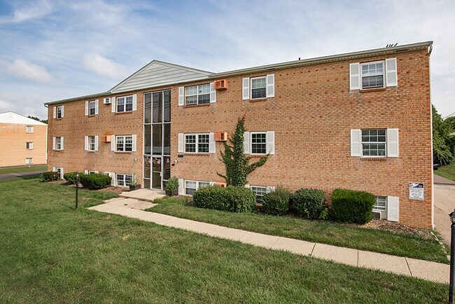 824 Clough Pike