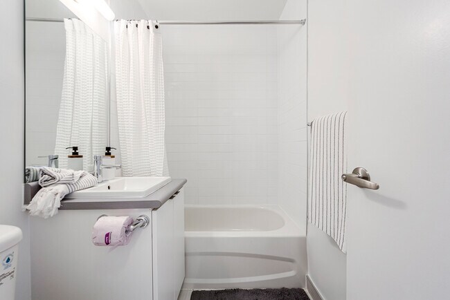 Photo - Midland Complex