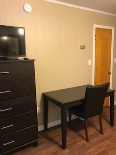 Somerset Manor East Apartments