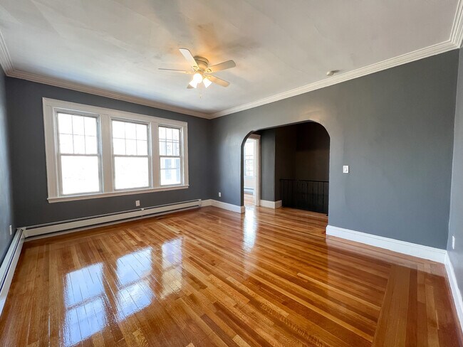 144 Winchester St Unit 2