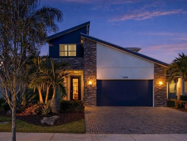 Photo - 11828 SW Lyra Dr.