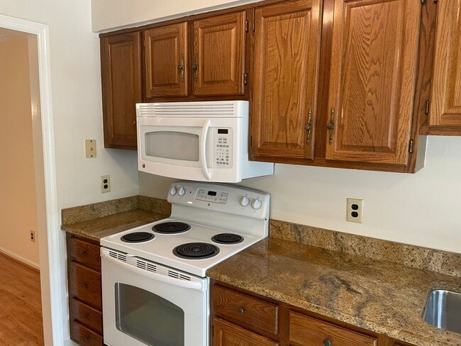 Photo - Mendenhall Village Townhome