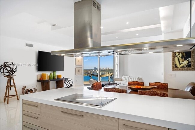 Photo - 17301 Biscayne Blvd Unit 1803