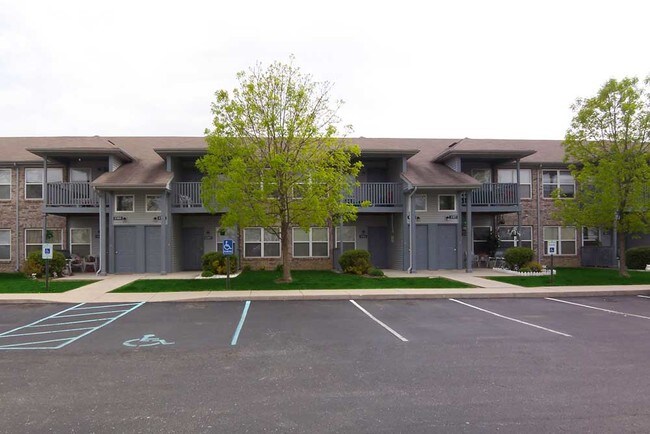 Photo - Franklin Place Apartments