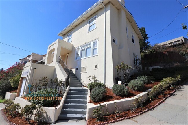 Coveted Piedmont Craftsman Home - Coveted Piedmont Craftsman Home