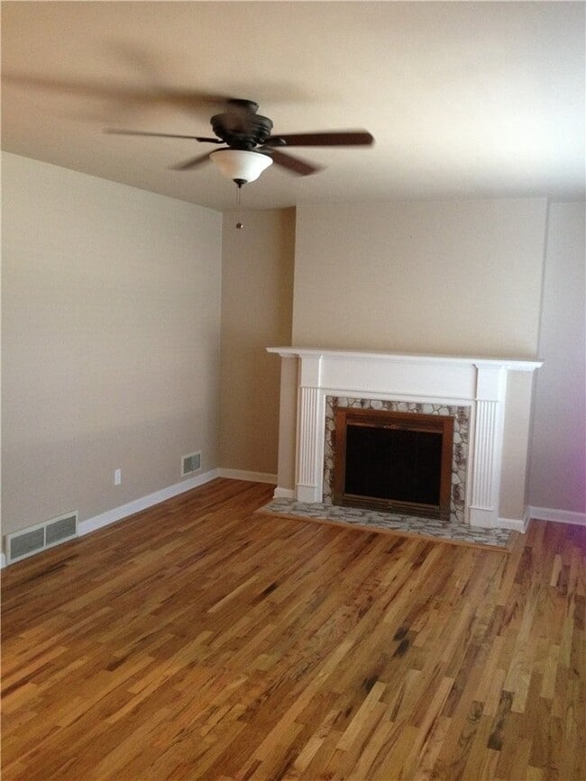 Photo - 2998 E Louise Ave
