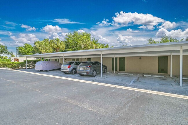 Photo - NOW AVAILABLE - 2/2 Condo in Bella Terra!