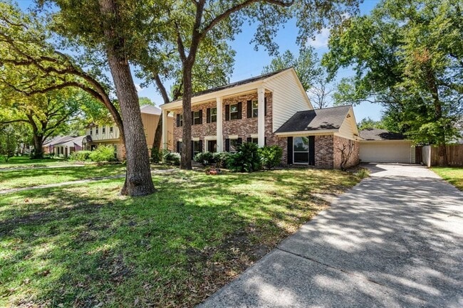 Photo - 751 Langwood Dr