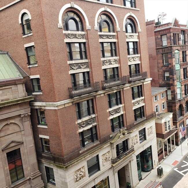 Photo - 21 Beacon St Unit 6C