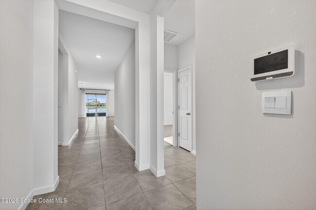 Photo - 830 Remington Green Dr SE