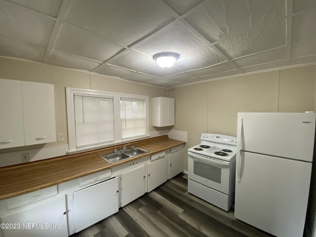 Photo - 2317 Bertha St