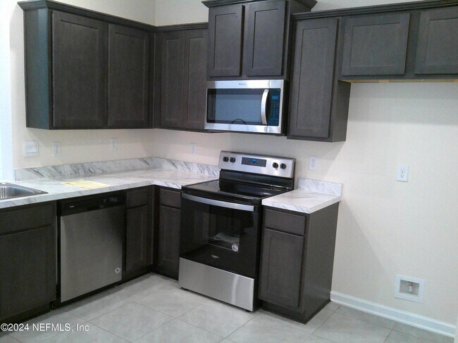 Photo - 9610 Baylin Ct