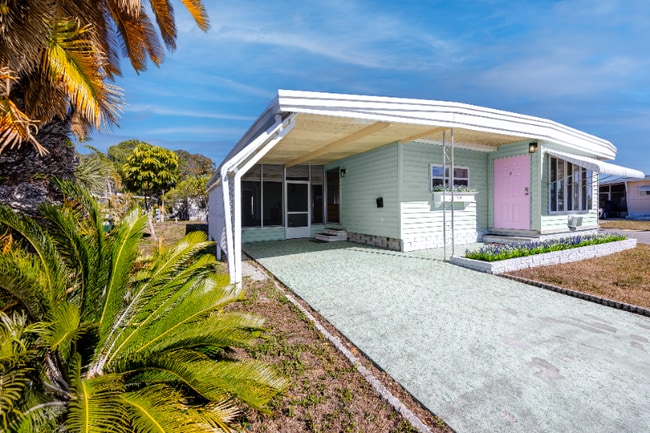 Photo - 7001 142nd Ave N