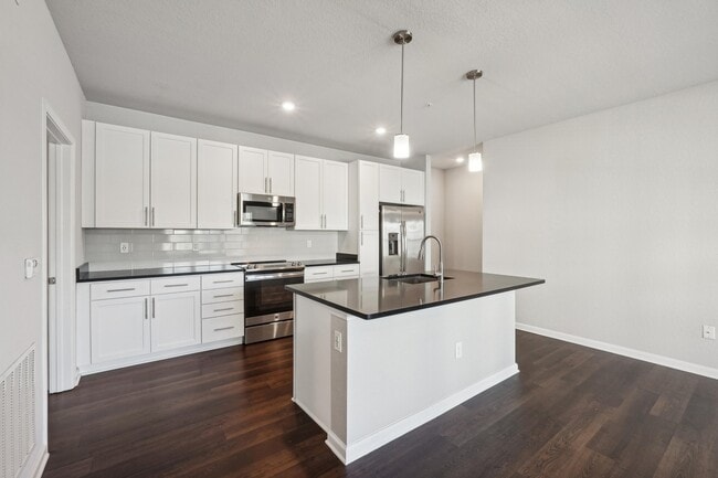 Photo - Bell Westchase