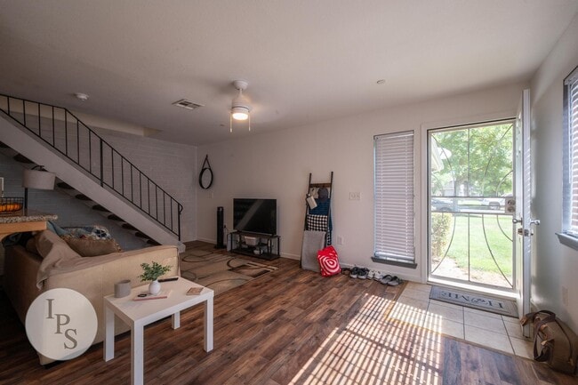 Photo - Fresno Westside Apt, 2BR/1BA, Shaw/Marks - Lots of Amenities