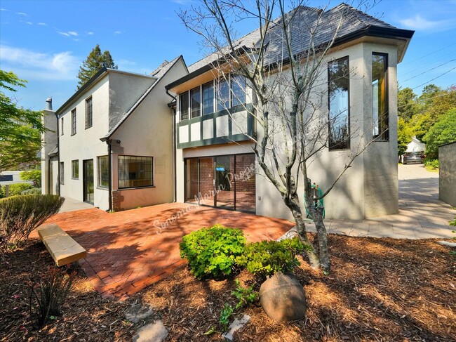 Photo - Charming Mill Valley Home Available ~ Walk Downtown ~ Great Location