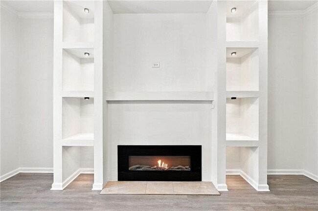 Photo - 1465 Liberty Pkwy NW