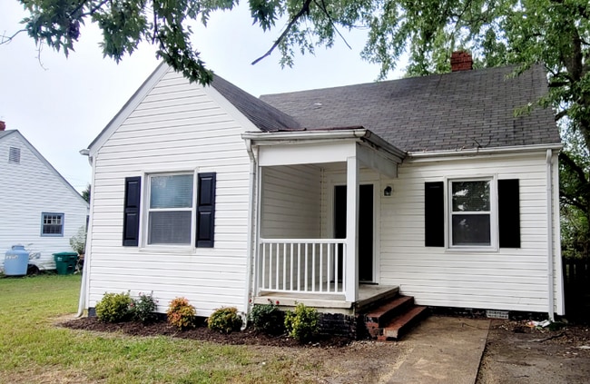 Photo - 2002 Carroll St