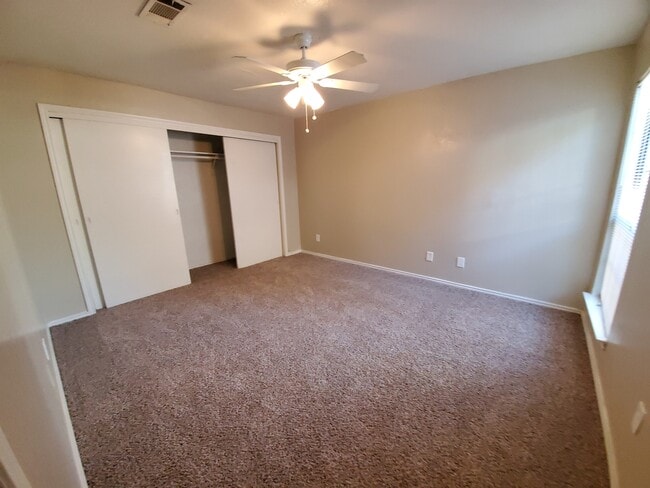 Glenrose Square Apartments