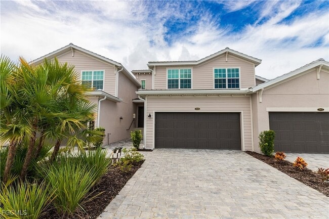 Building Photo - 16572 Kingwood Ln Unit 3622