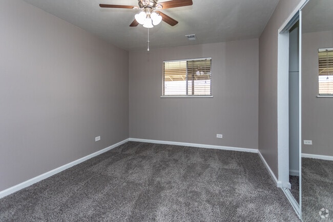 1HAB, 1BA - 800ft²