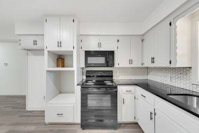 Photo - 725 W Brock St