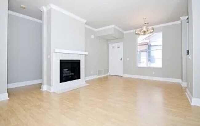 Photo - 10921 Sabre Hill Dr