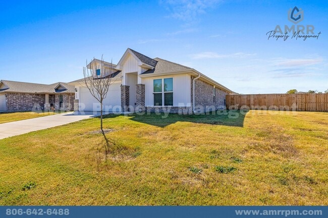Photo - 119 SW Vicki St