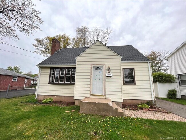 Photo - 79 Goodwin Ave