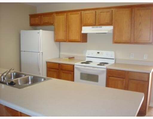 Photo - 811 Meadowlands Dr