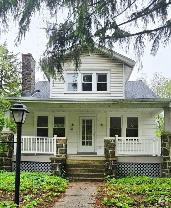 Building Photo - North Wilmington - 5 bedroom, 2 bathroom h... Rental