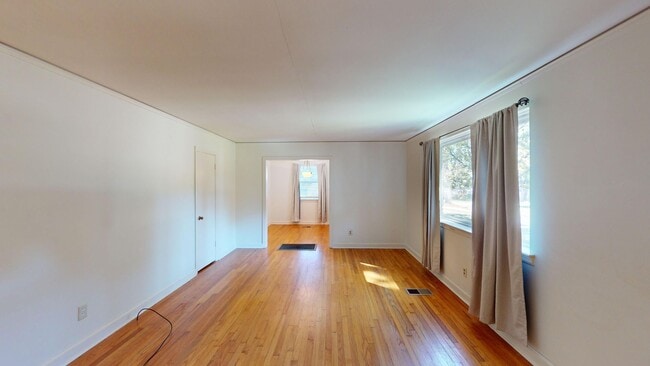 Photo - Cute 3 bedroom, 1 bath home tucked in a quiet cul-de-sac