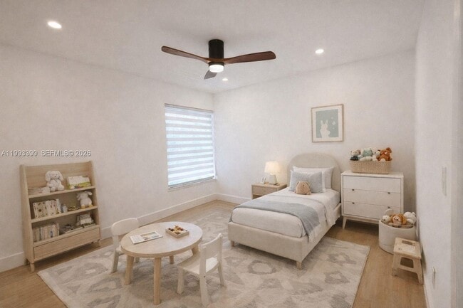 Photo - 937 Michigan Ave