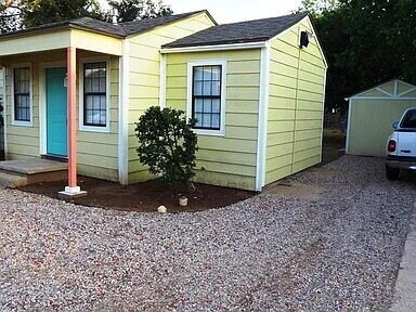 Photo - Cute 2/1.5 with All Appliances!
