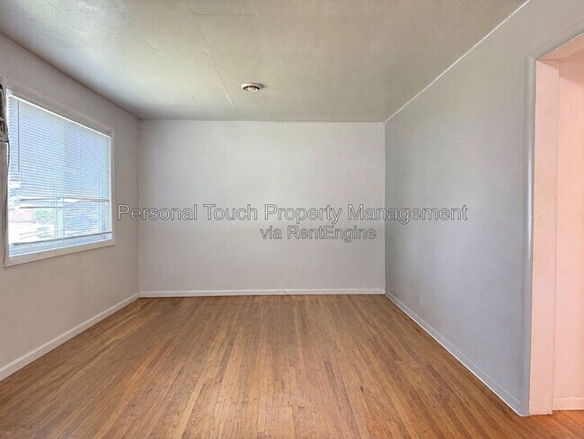 Photo - 1830 7th Ave S