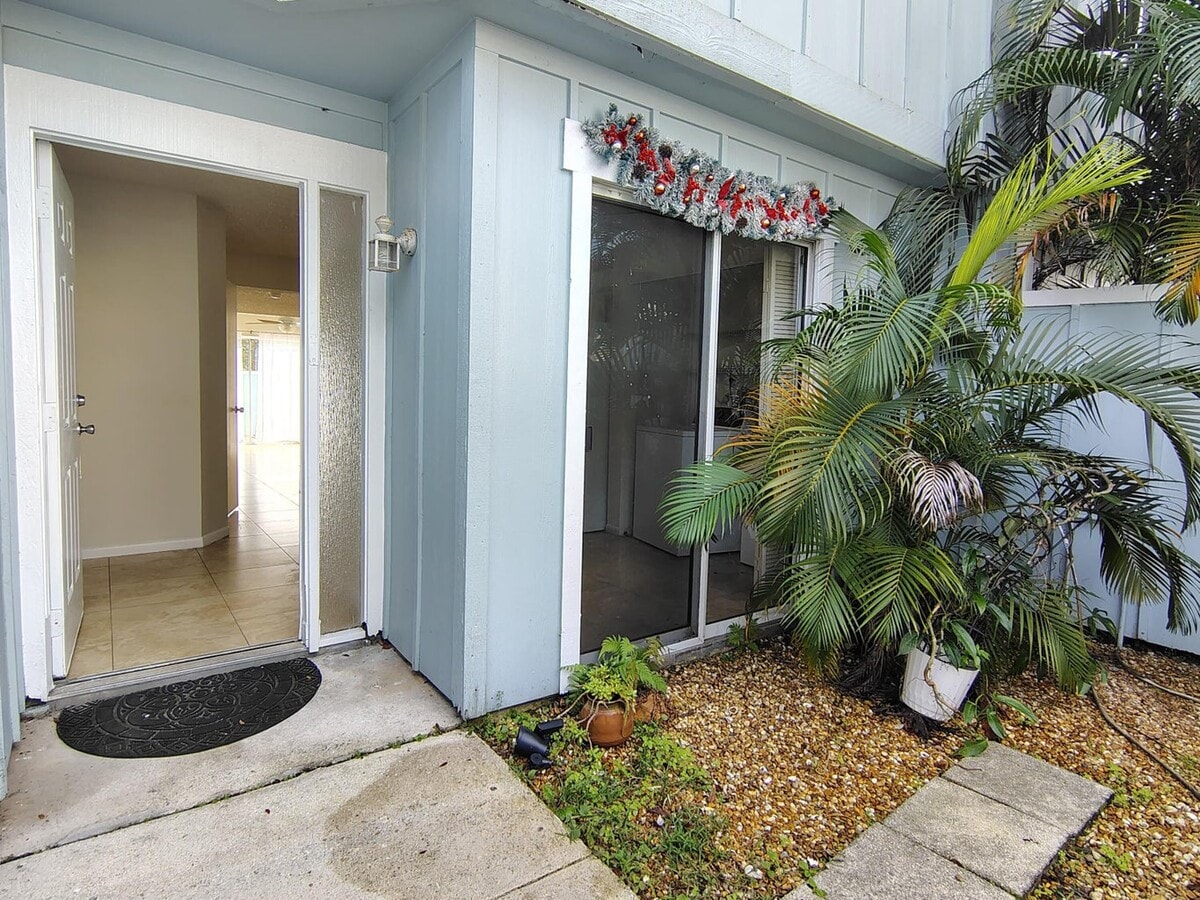 Photo - 6262 Riverwalk Ln