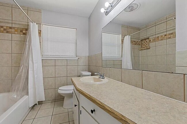 Photo - 5720 Wharton Dr