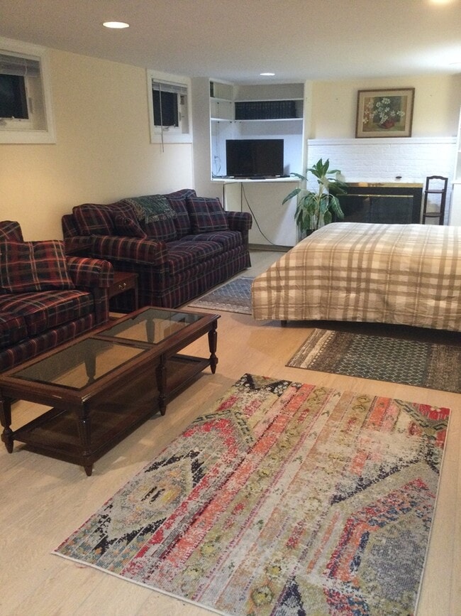 Photo - 2819 Key Blvd