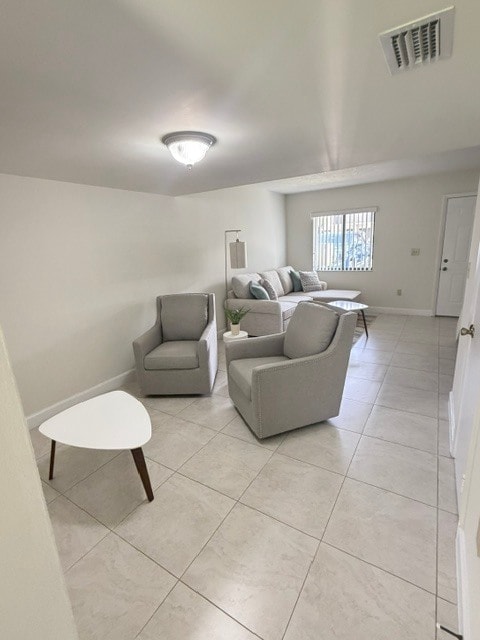 Living Room/Dining - Midway Point Apartments