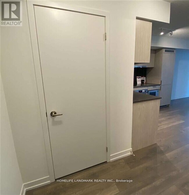 Photo - 60 Shuter St Unit 1601